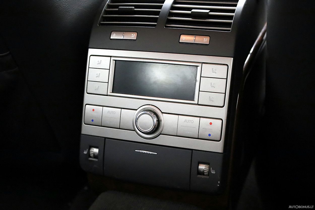 Volkswagen Phaeton | 7