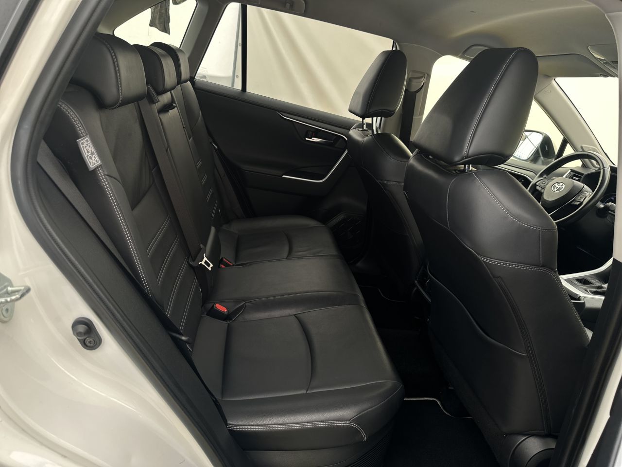 Toyota RAV4 | 10
