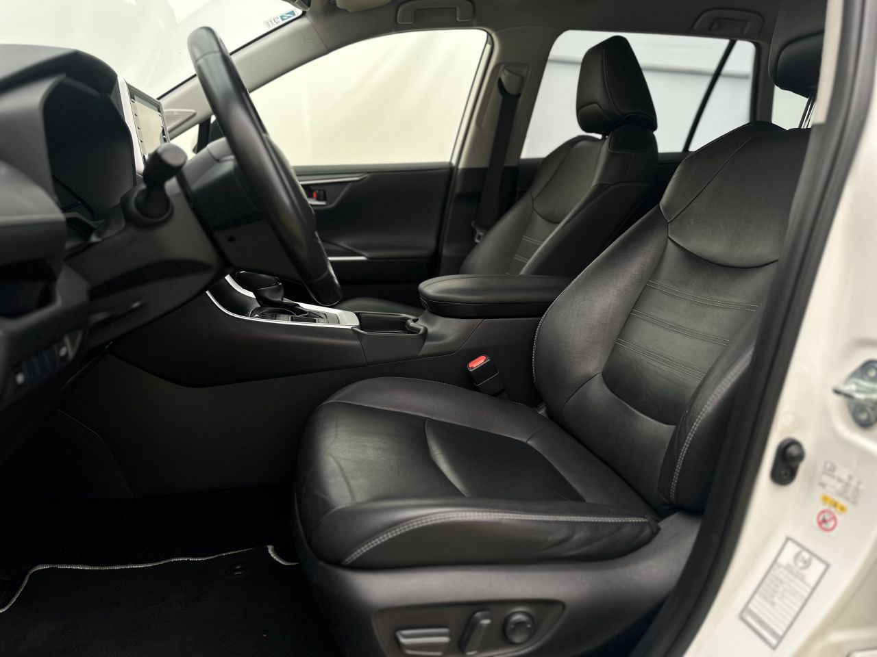 Toyota RAV4 | 8