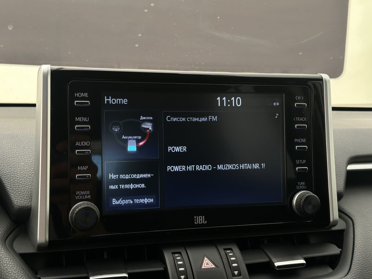 Toyota RAV4 | 18