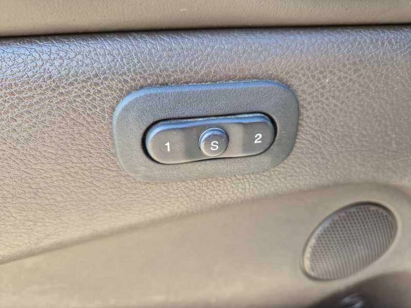 Jeep Cherokee | 26