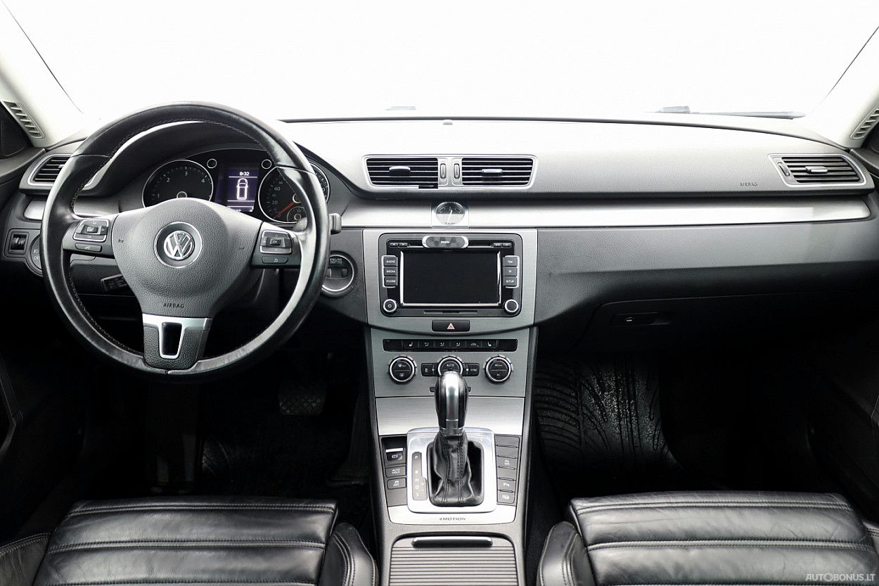 Volkswagen Passat | 4