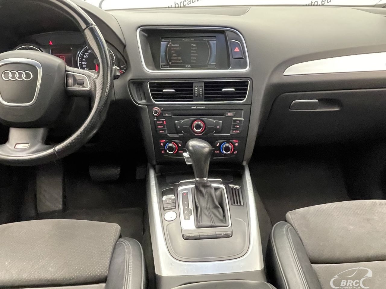 Audi Q5 | 14