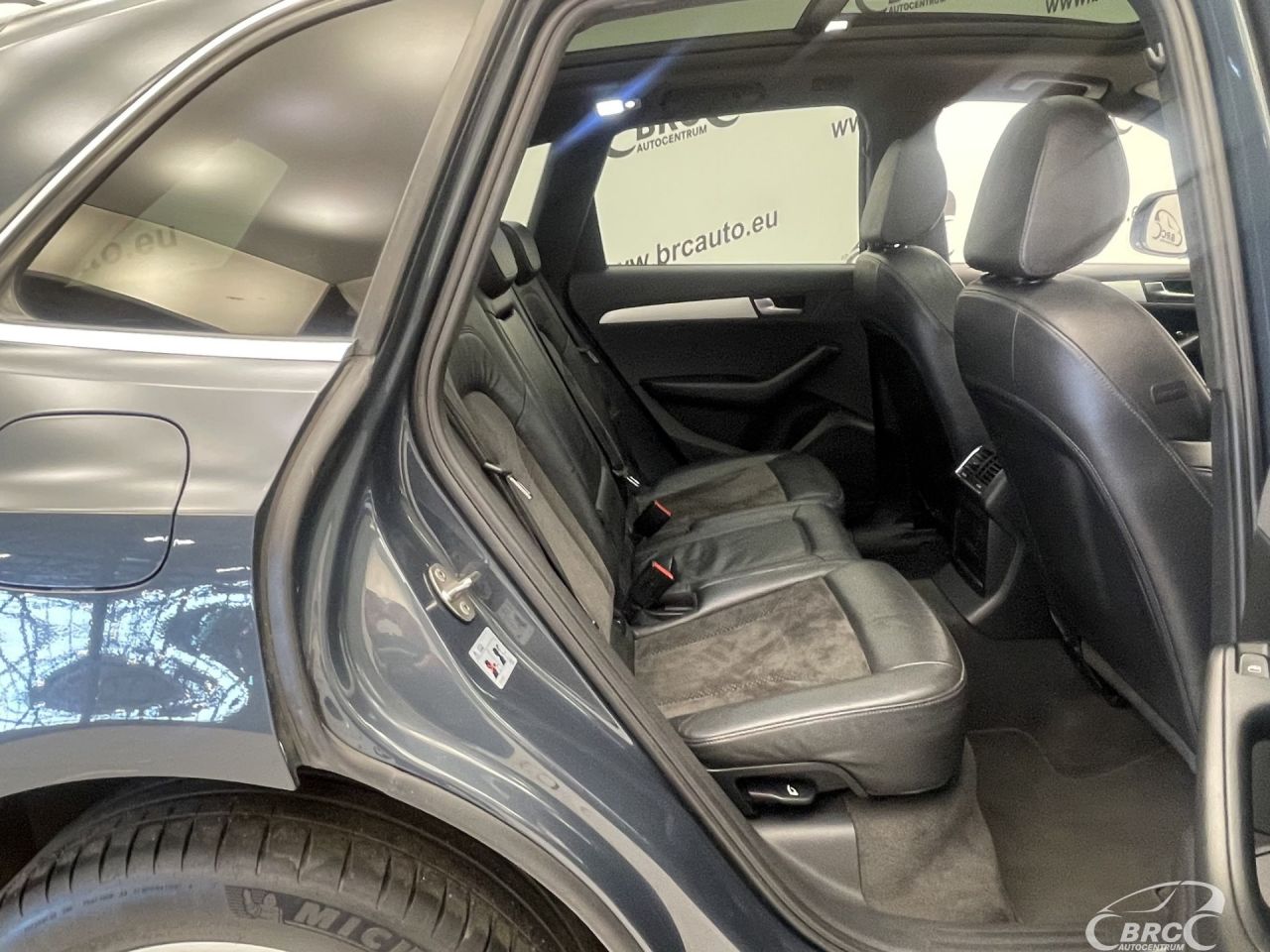 Audi Q5 | 9