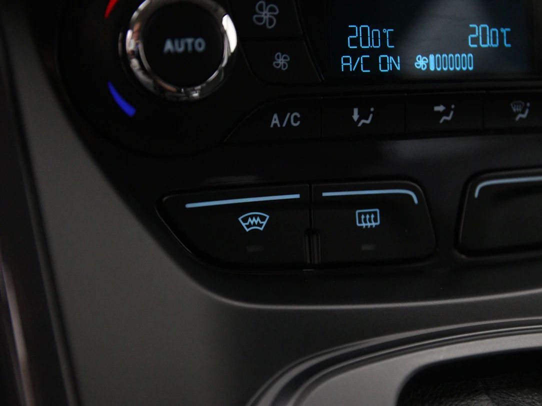 Ford Kuga | 27