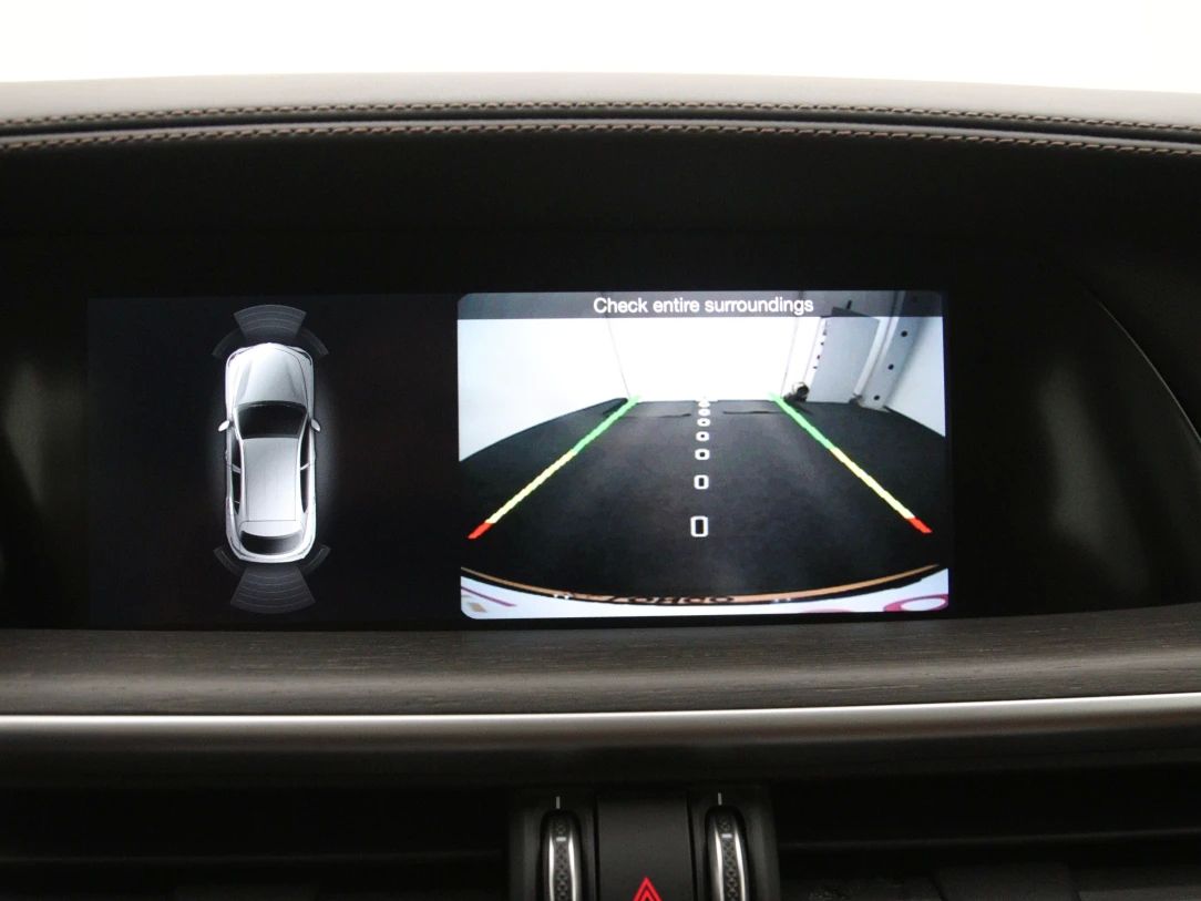 Alfa Romeo Stelvio | 24