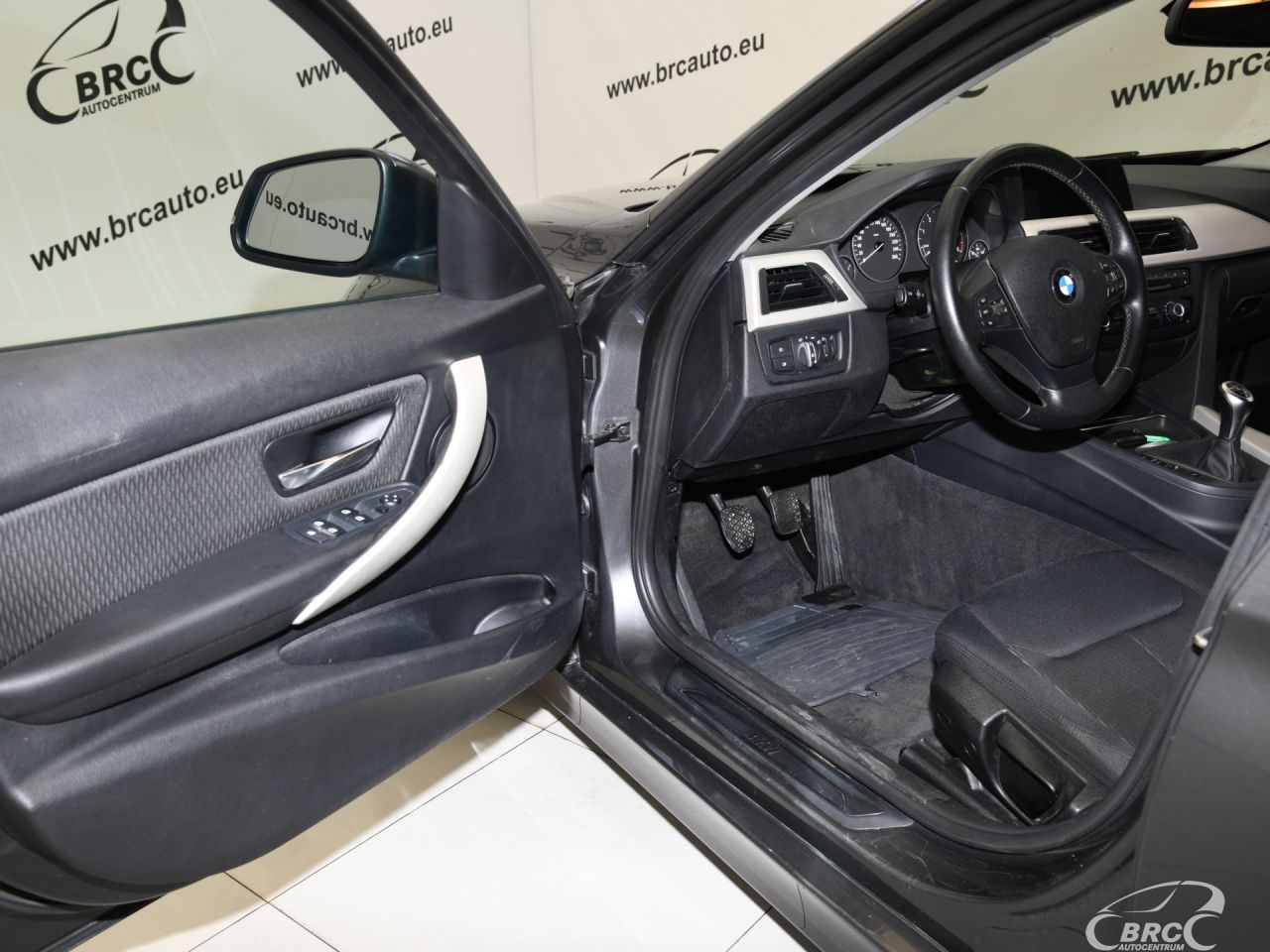 BMW 316 | 14
