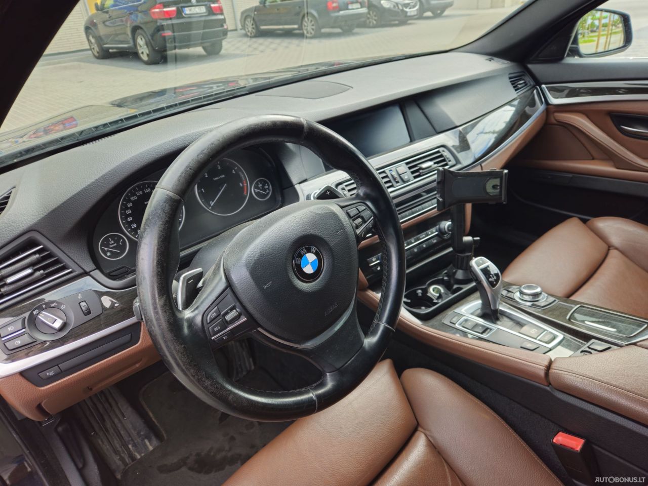 BMW 525 | 11