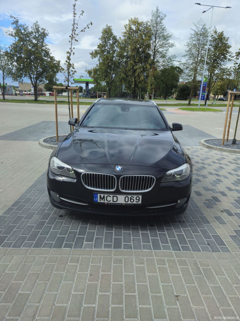 BMW 525