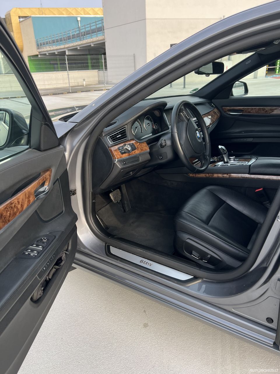 BMW 7 serija | 15