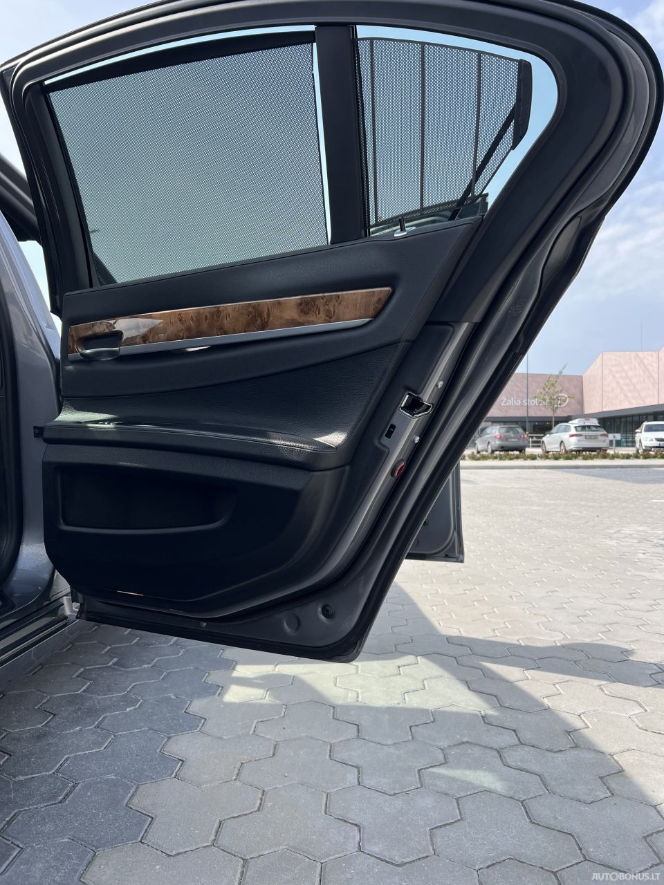BMW 7 serija | 15