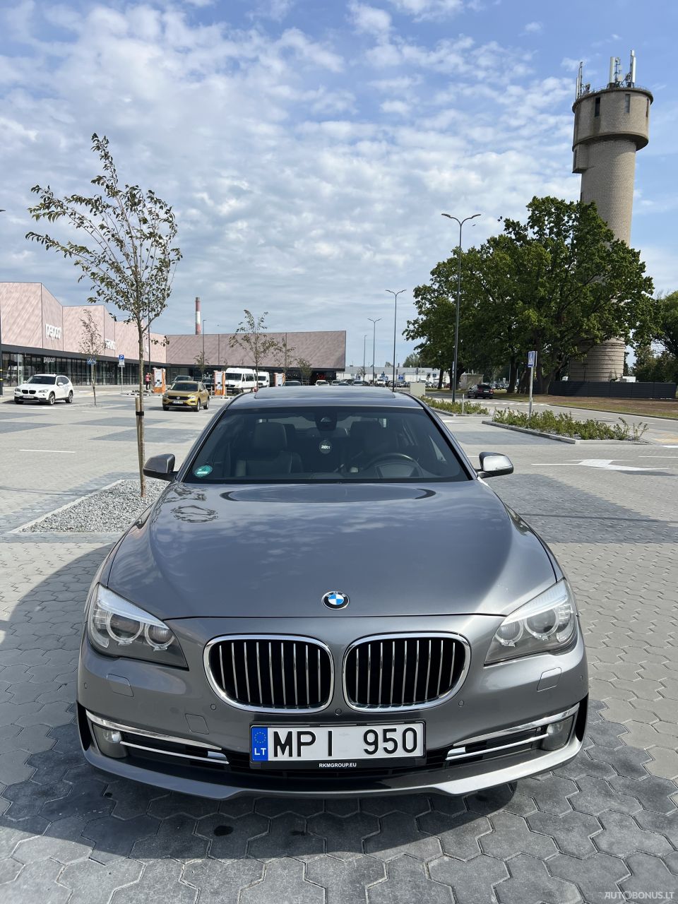 BMW 7 serija | 3