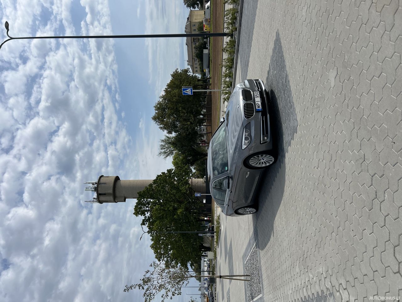 BMW 7 serija | 32