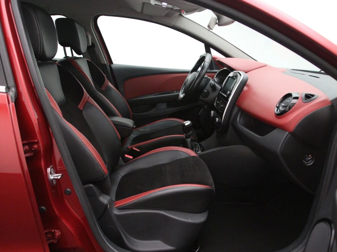 Renault Clio | 13
