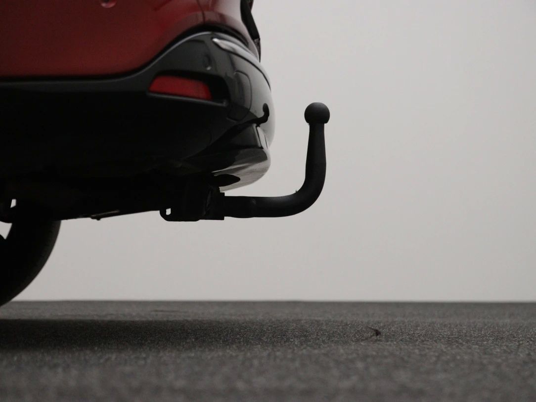 Renault Clio | 27