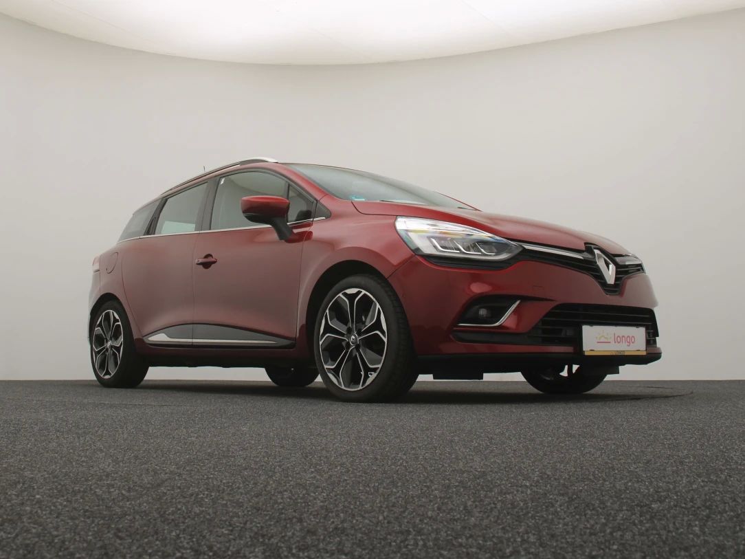 Renault Clio | 10