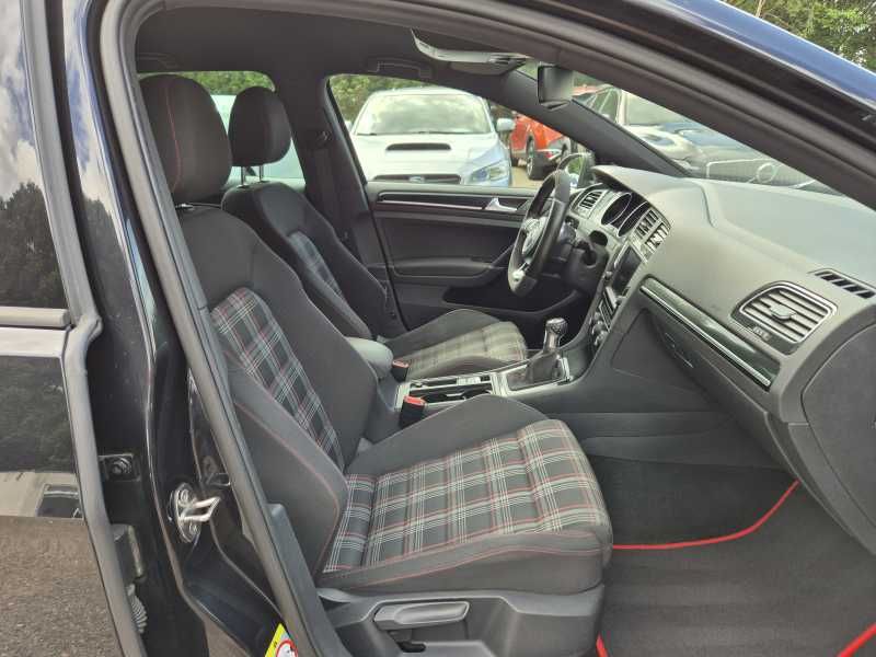 Volkswagen Golf | 7