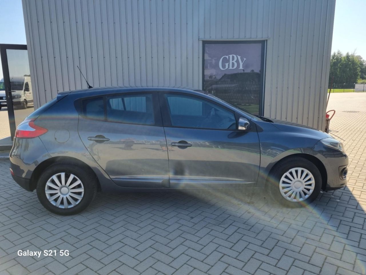 Renault Megane | 5