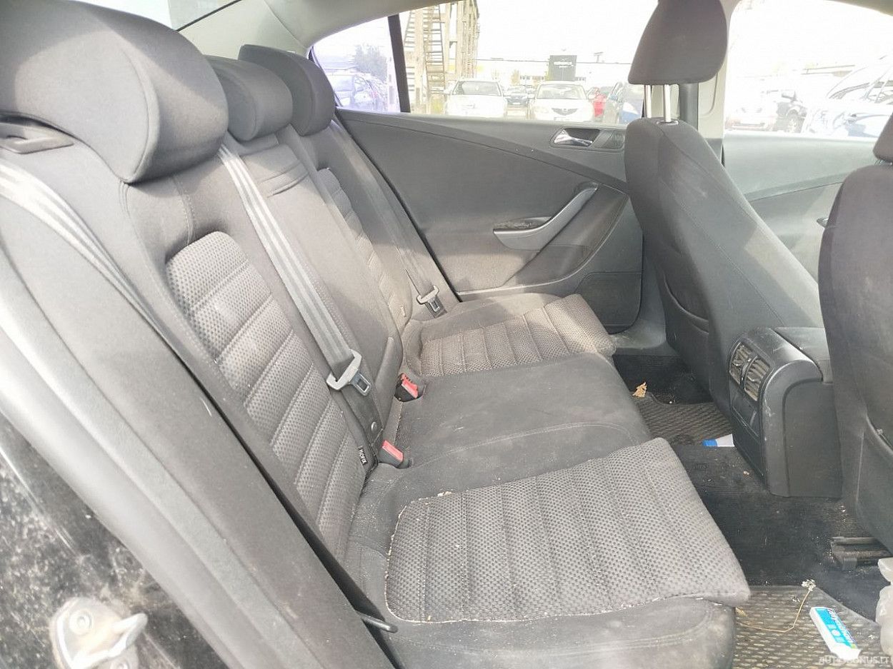 Volkswagen Passat | 6