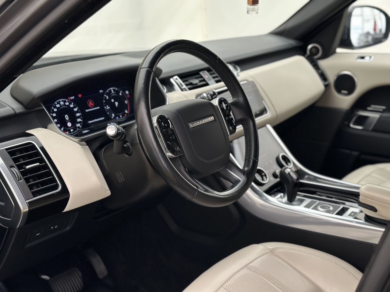 Land Rover Range Rover | 7
