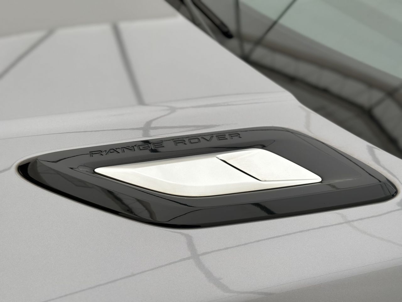 Land Rover Range Rover | 17