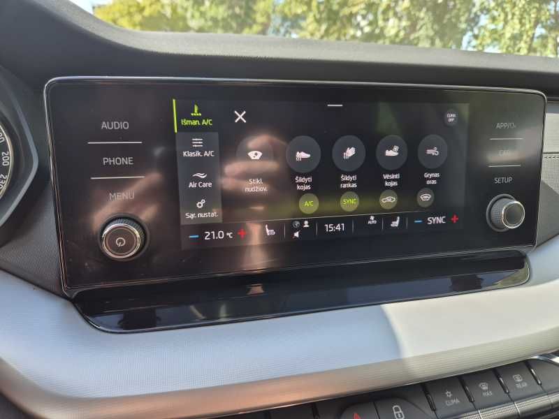 Skoda Octavia | 12