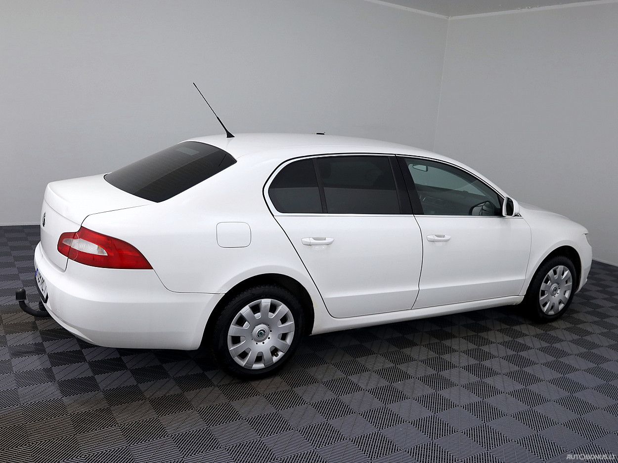 Skoda Superb | 2