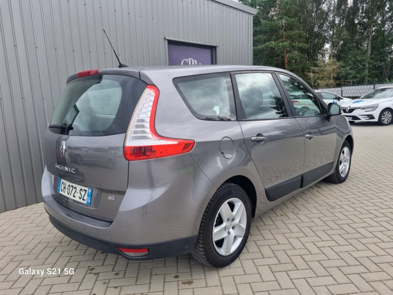Renault Grand Scenic | 4