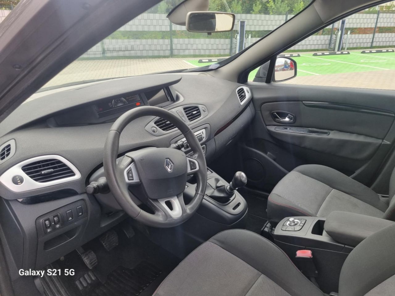 Renault Grand Scenic | 8