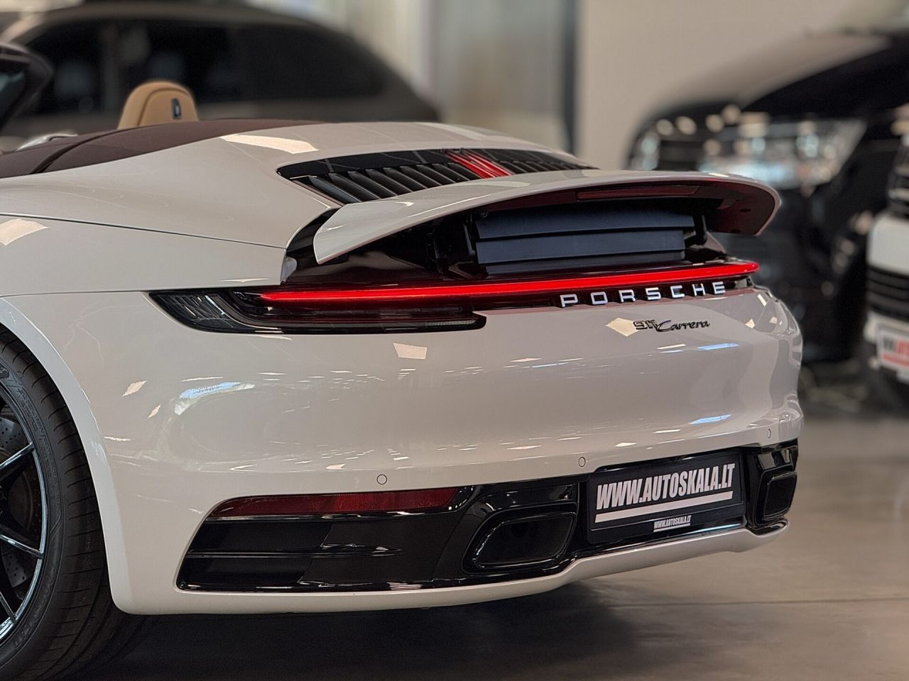 Porsche 911 | 12