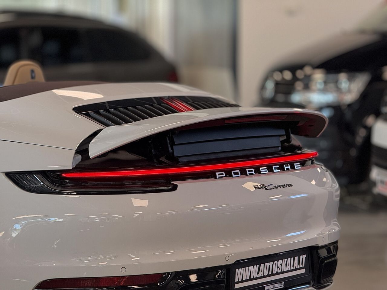 Porsche 911 | 13