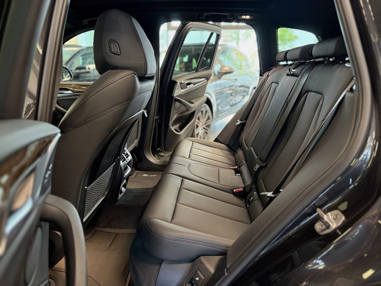 BMW X3 | 6