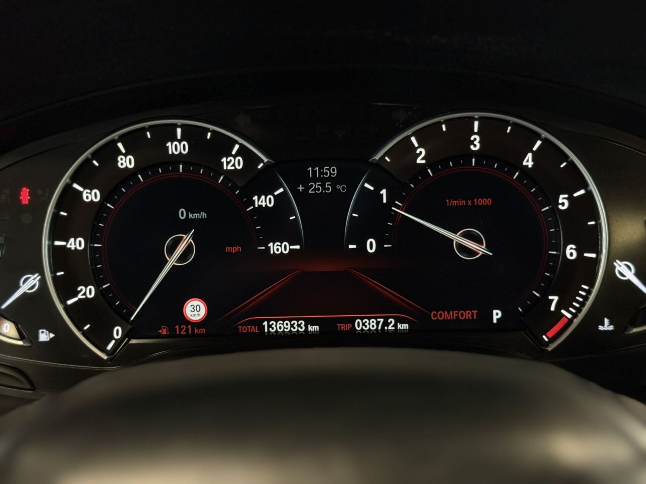 BMW X3 | 8