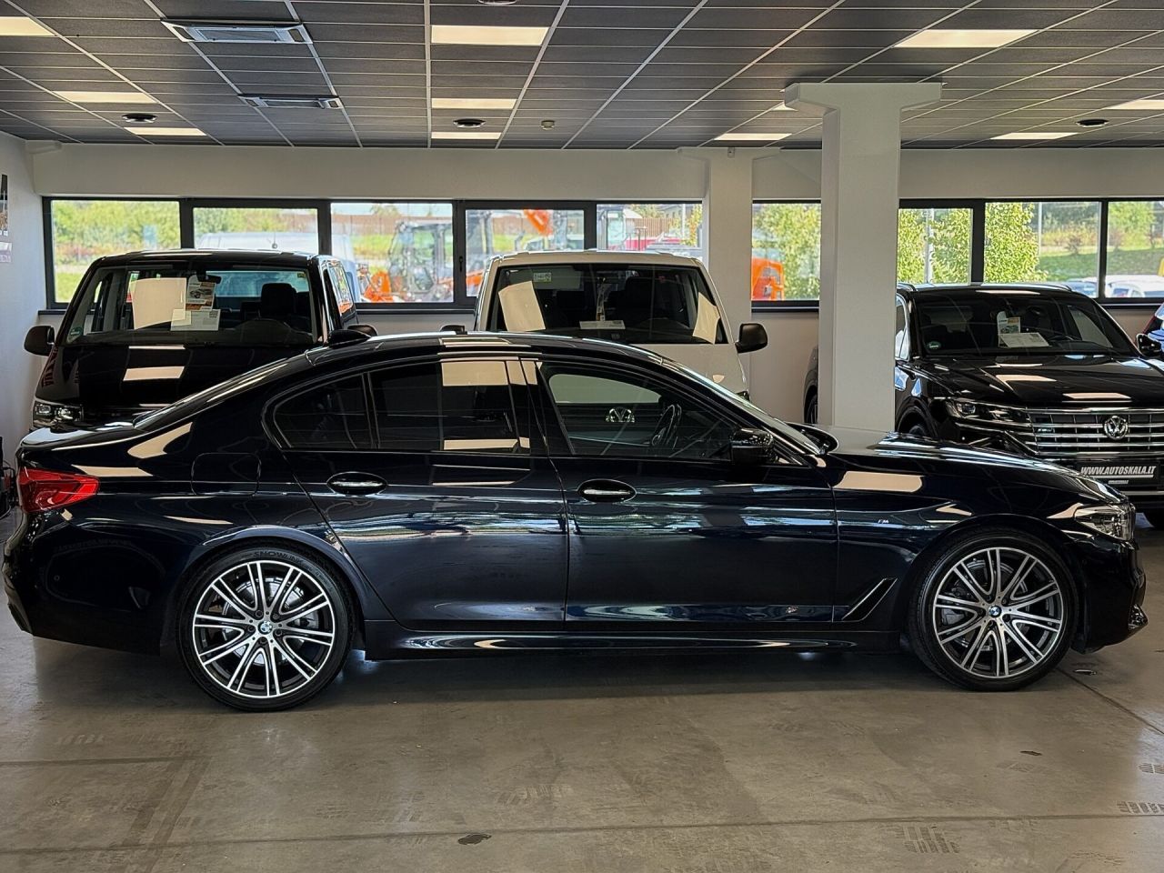 BMW 520 | 30