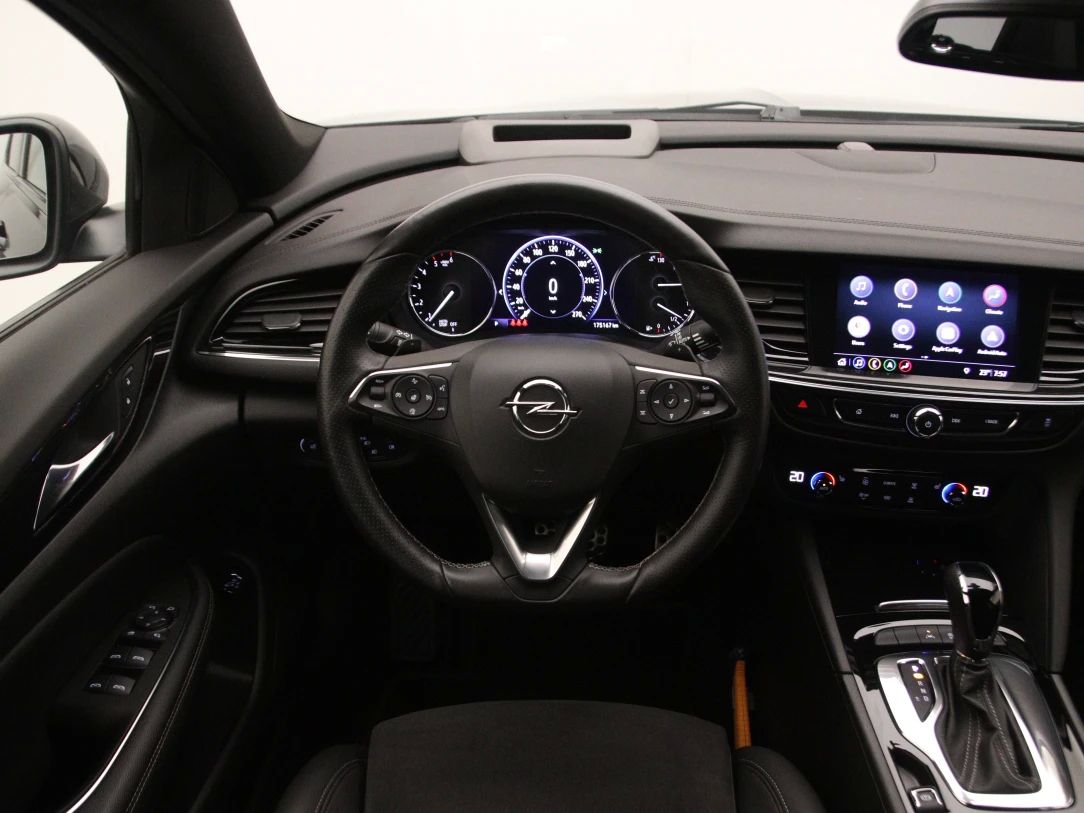 Opel Insignia | 16