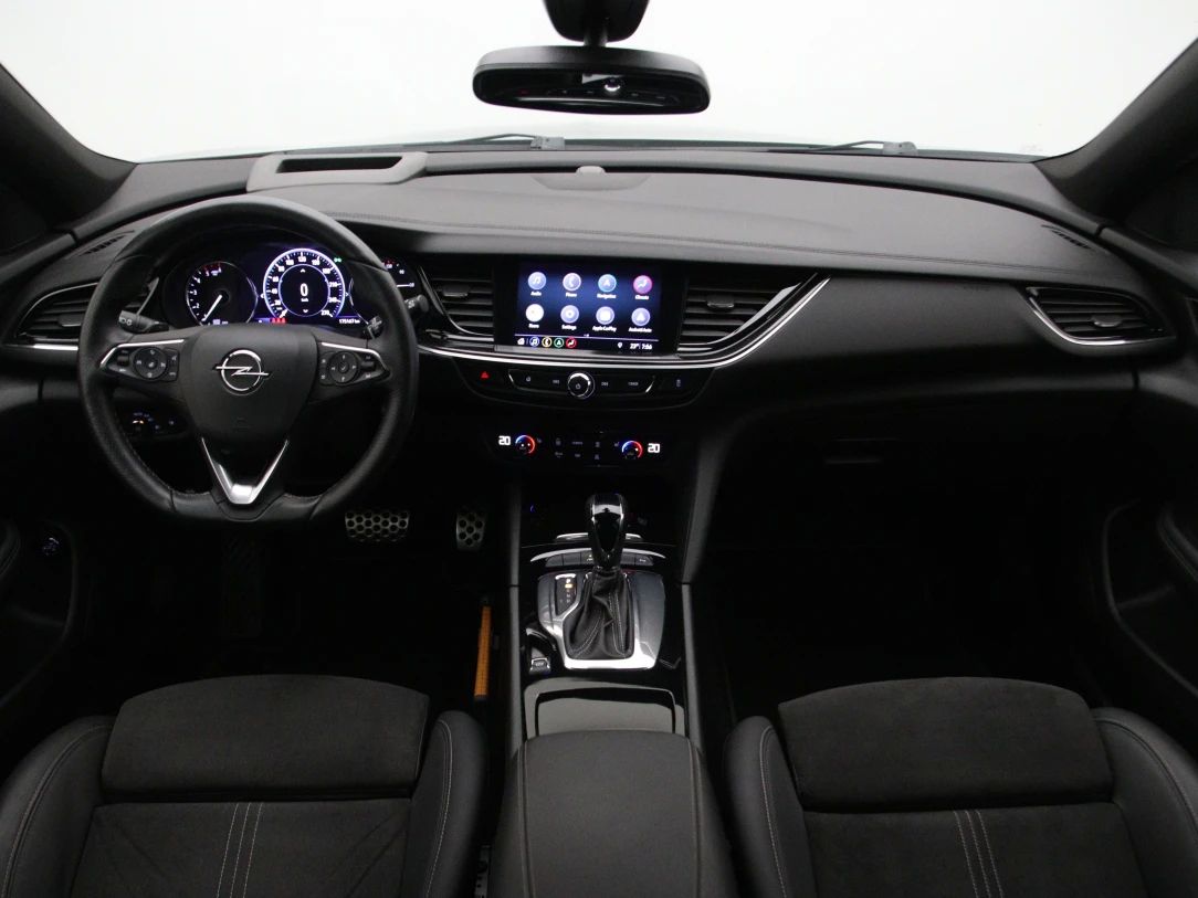 Opel Insignia | 1