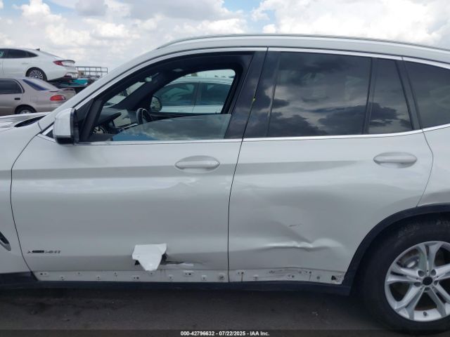 BMW X3 | 12
