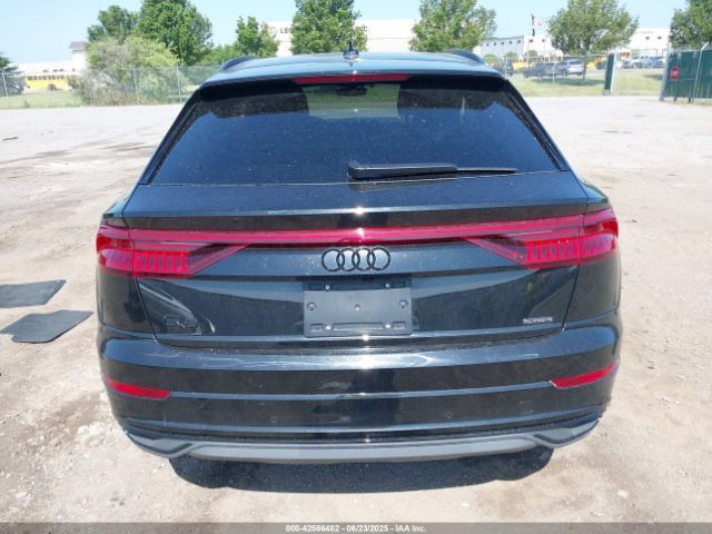 Audi Q8 | 14