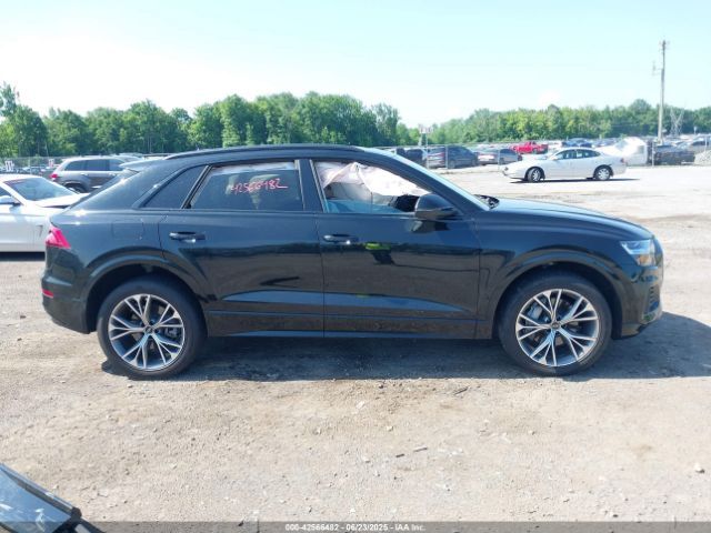 Audi Q8 | 11