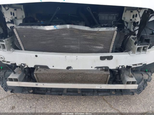 Volvo XC90 | 16