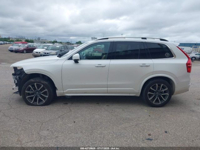 Volvo XC90 | 12