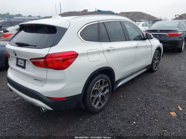 BMW X1 | 12