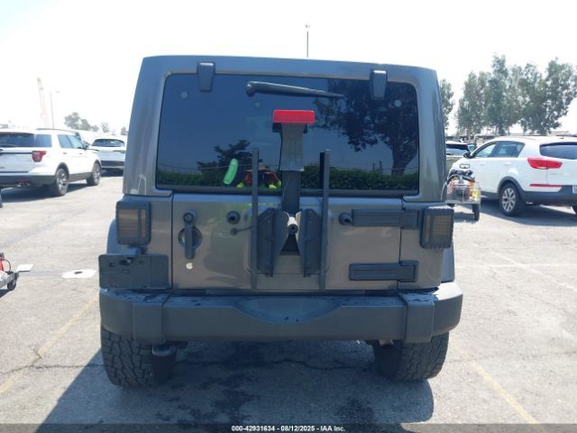 Jeep Wrangler | 16