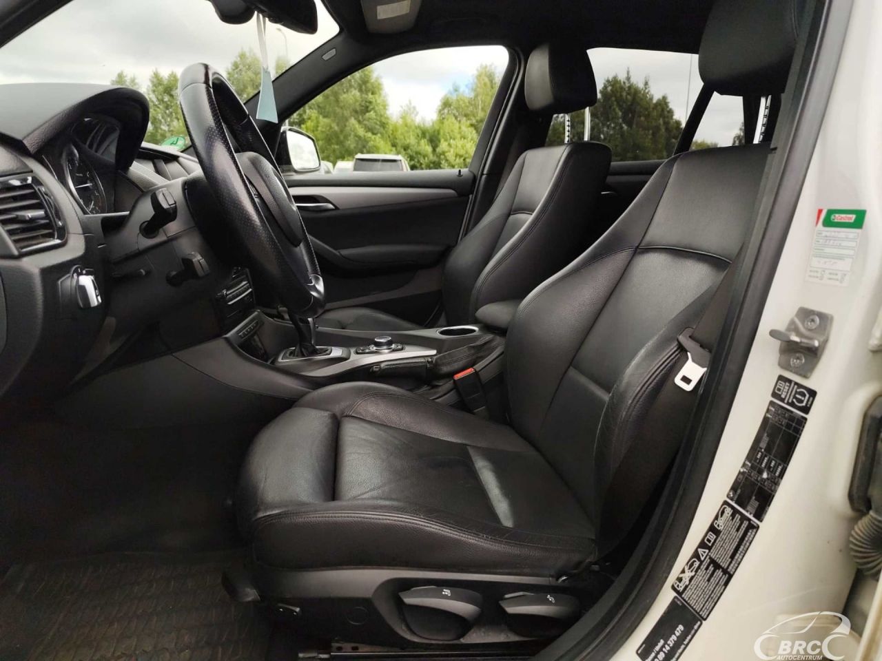 BMW X1 | 8