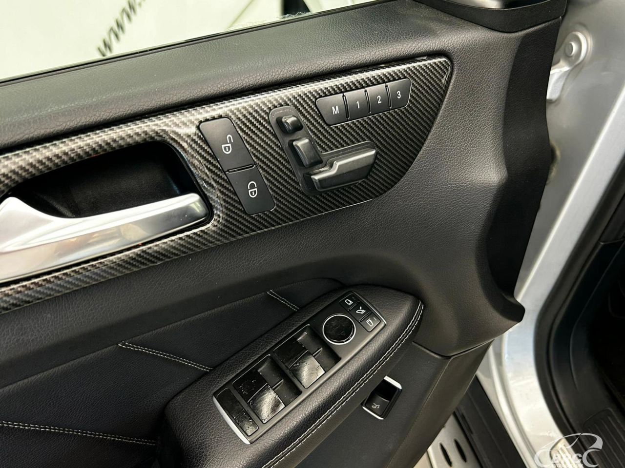 Mercedes-Benz GL450 | 19