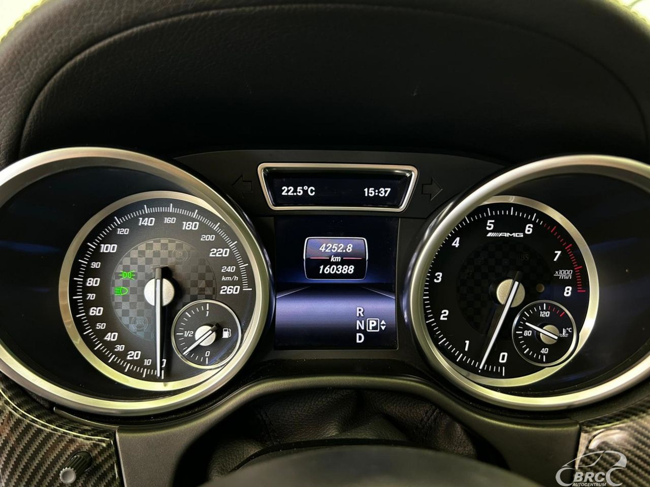 Mercedes-Benz GL450 | 16