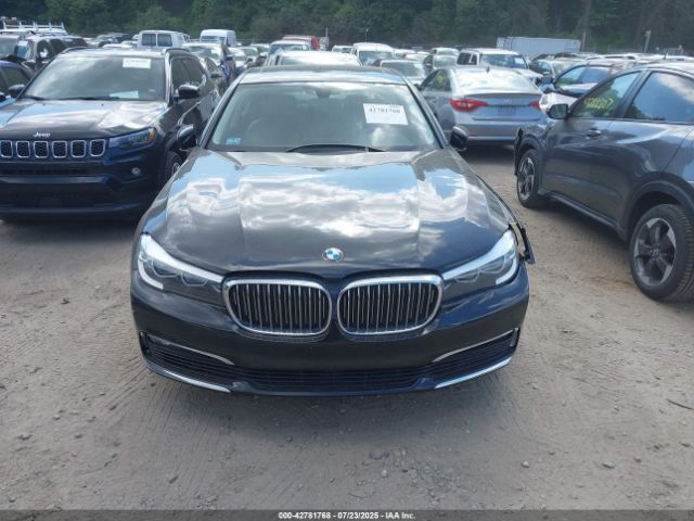 BMW 740 | 11