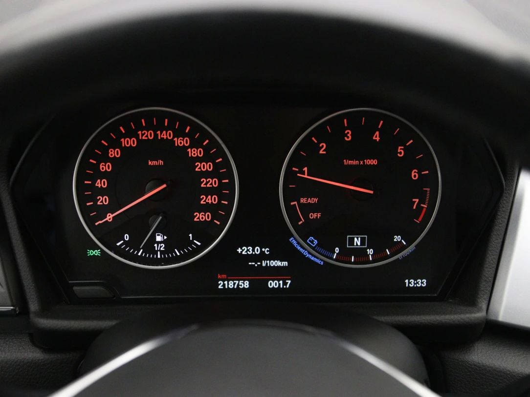BMW 218 | 19