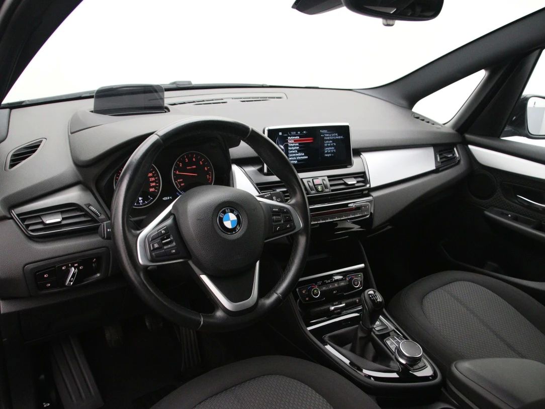BMW 218 | 16