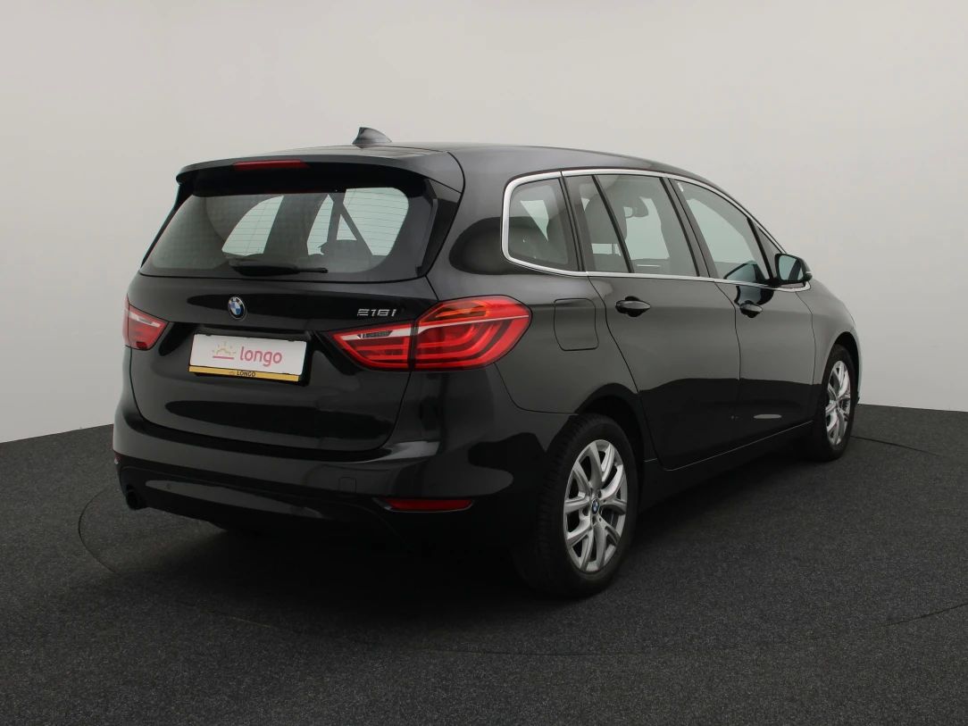 BMW 218 | 7